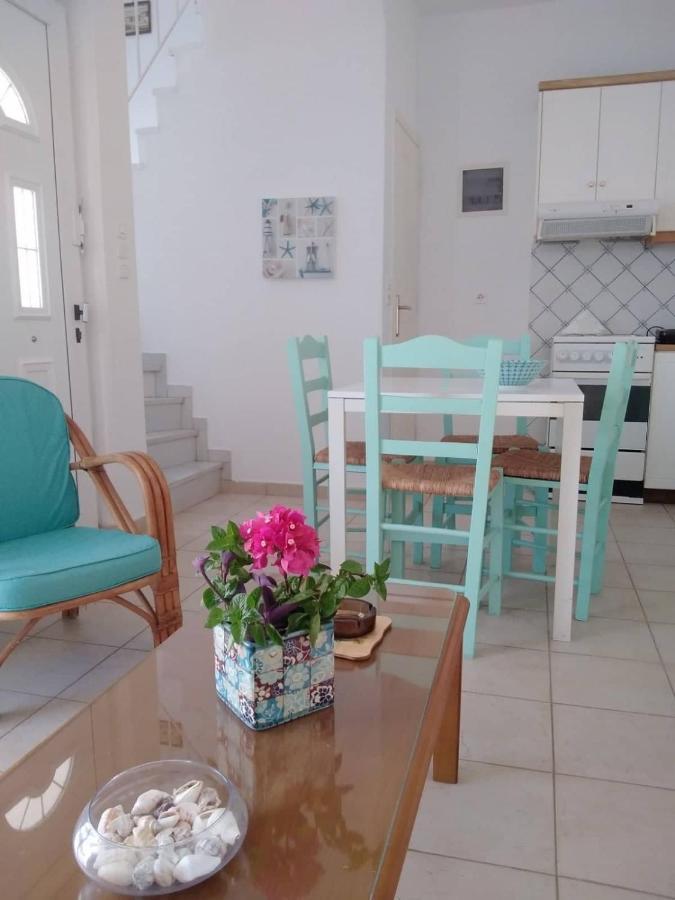 West Red Rock And View Leonidio Maisonette Studio מראה חיצוני תמונה