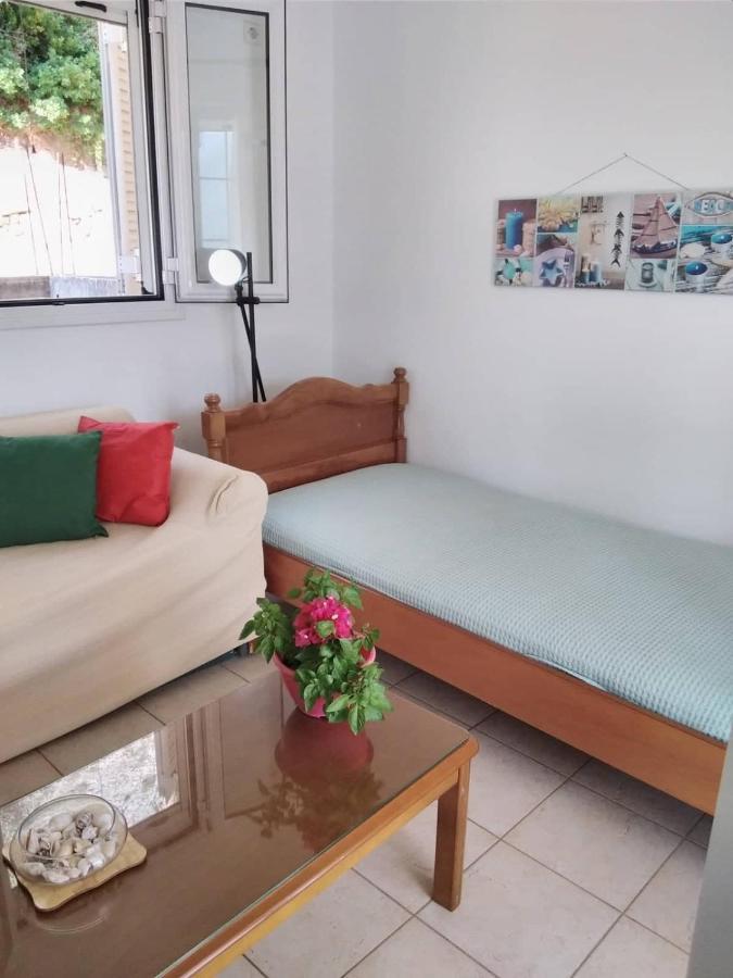 West Red Rock And View Leonidio Maisonette Studio מראה חיצוני תמונה